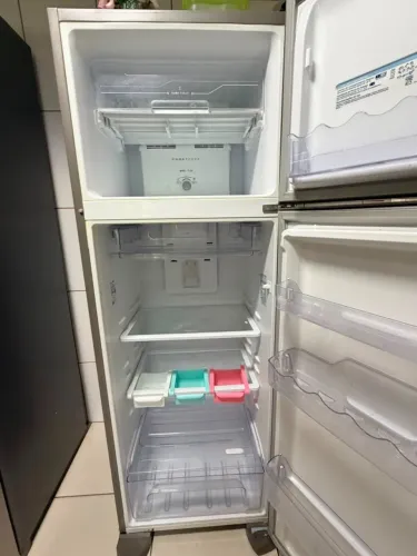 Geladeira Electrolux 371l Frost Free Turbo Freezer