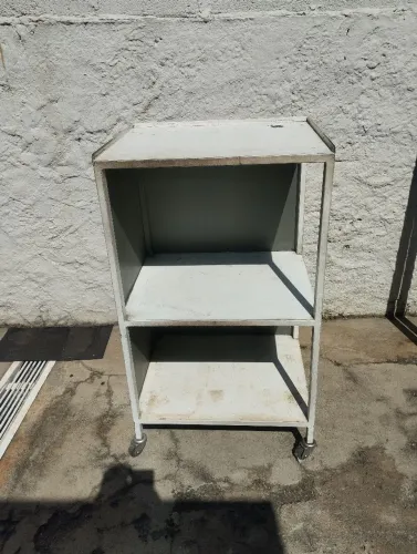 Mesa auxiliar