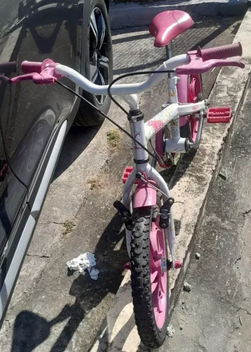Bicicleta infantil caloi ceci