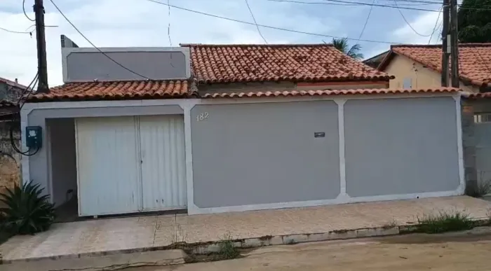 Casa á venda , valverde , Nova Iguaçu.