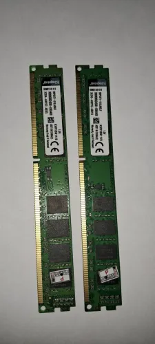 2 Memórias Kingston DDR3 8gb Cada1600MHz 16gb Total