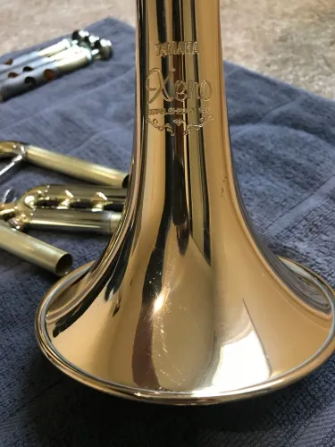 Trompete Yamaha Xeno 8335G Bb