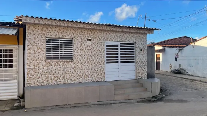 Vendo casa no centro de Coruripe