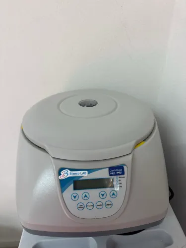 Centrifuga e incubadora plasma gel 