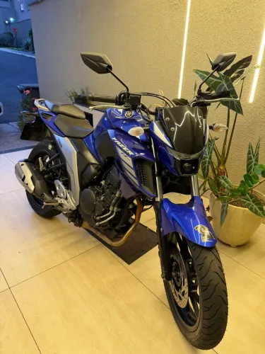 Fazer 250 único dono