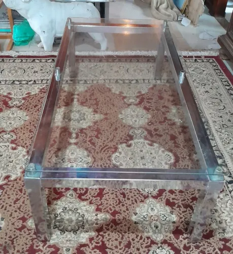 Mesa em Aço e Vidro
