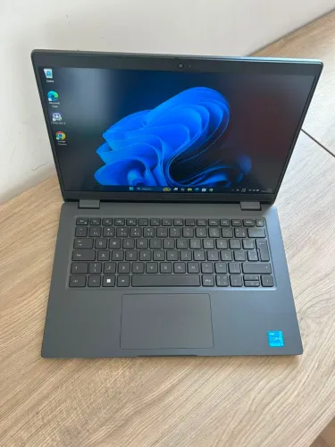 Notebook Dell Empresarial i5 12 Geração 16GB Ram ótimo Desempenho