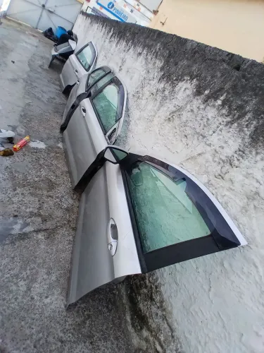 Portas de ford ka 2015 completas,em perfeito estado