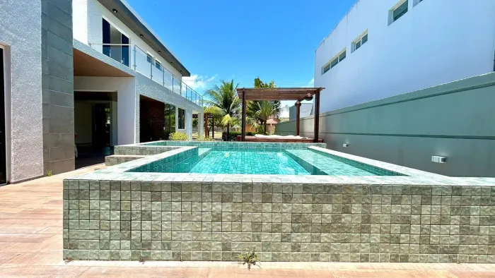 Excelente casa disponível para venda no Condomínio Águas Mansas, centro em Paripueira. REF