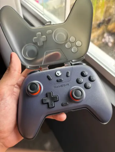 Controle Gamesir T4 HallEffect nos analógicos 