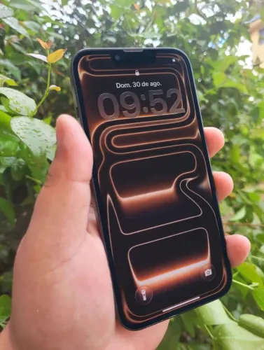 iPhone 13 128GB Midnight - Bateria 100% - Sem Detalhes