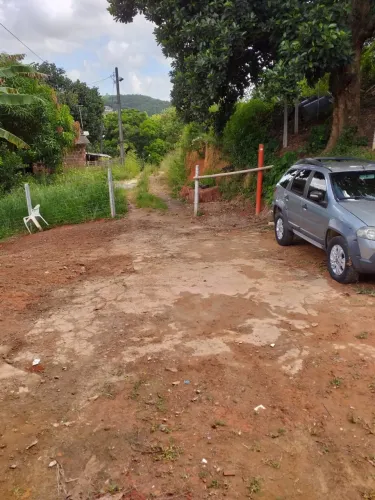Terreno com casa