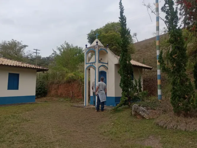 Sítio 2,5 Alqueires com Alambique Artesanal em Paraibuna/SP.