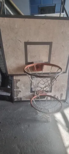 Cesta de basquete profissional 
