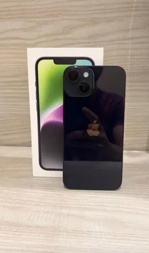 iPhone 14 Midnight