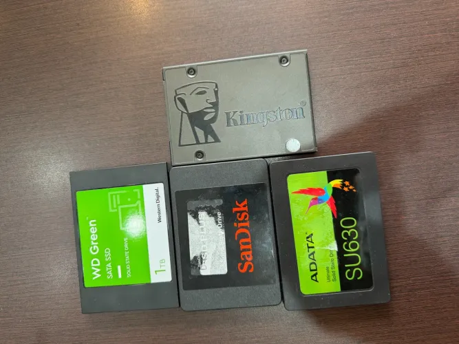 Lote 4 - SSD 960GB \ 1TB várias marcas