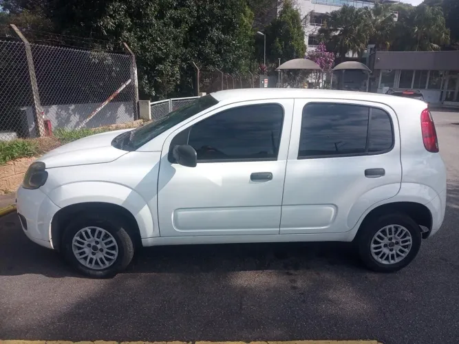 Fiat Uno Vivace/rua 1.0 EVO Fire Flex 8V 5P 2016