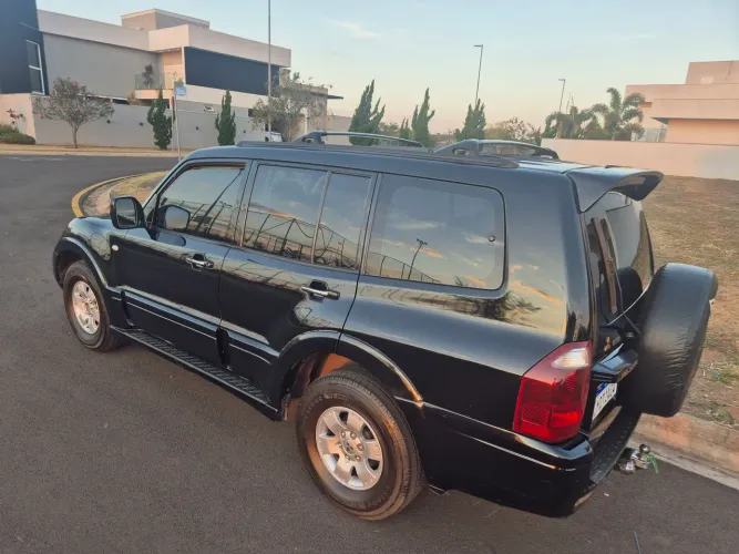Mitsubishi Pajero Full GLS/gls/pkhpe 3.2 Dies.ti 5P 2004