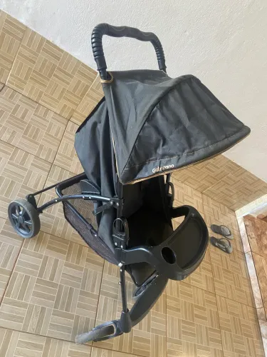 Carrinho de bebê