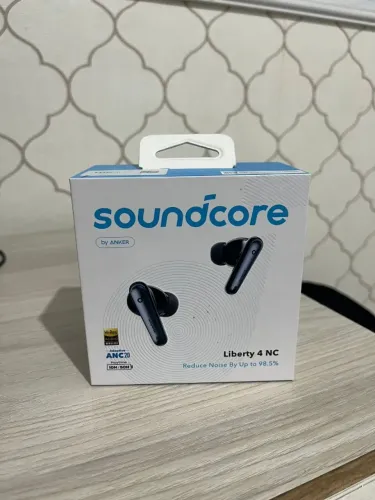 Fone de ouvido soundcore Liberty 4 NC
