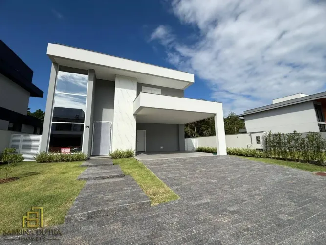 Casa com 4 dormitórios à venda, 266 m² por R$ 2.890.000 - Ratones - Florianópolis/SC