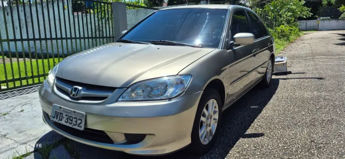 Honda Civic Sedan LX 1.7 16V 115cv Mec. 4P 2005