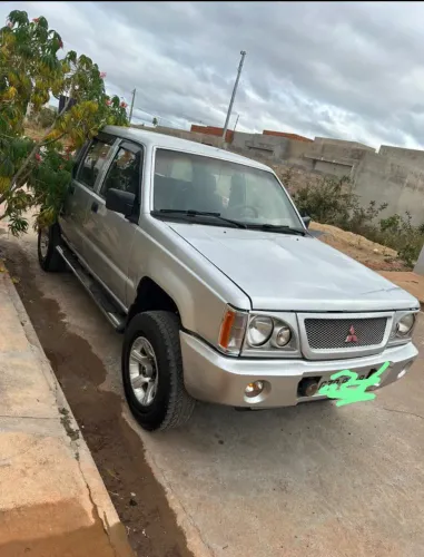 Mitsubishi L200 L 2.5 4X4 CD Turbo Diesel 2002