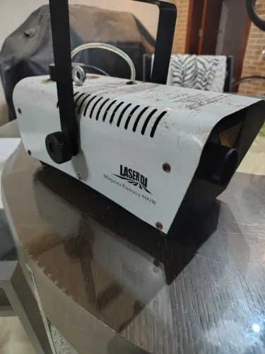 máquina de fumaça de 800W da marca Laser DJ