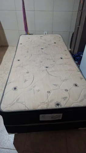 cama de solteiro