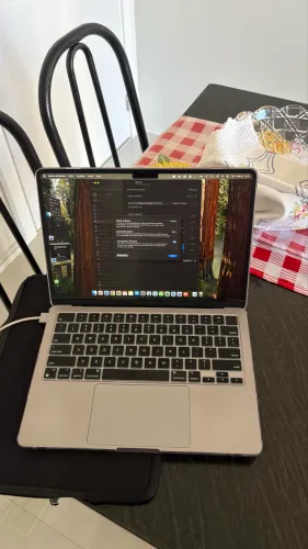 MacBook Air M2 16gb / 256gb