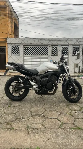 Fazer 600 / Baixo KM