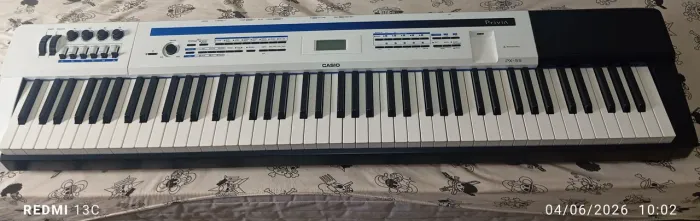 Piano Digital Casio Privia PX-5S 