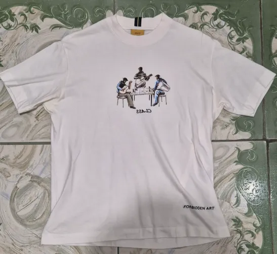 Camiseta Class "Arte Proibida" 