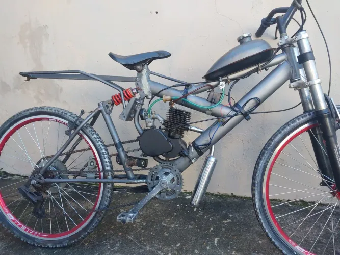 Bike 100cc dupla suspensão