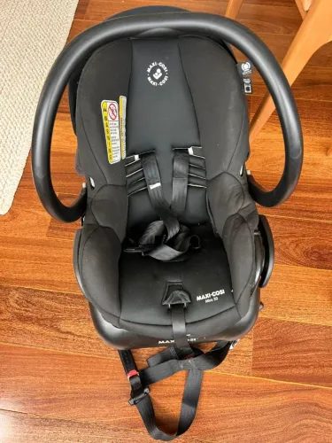 Bebê Conforto Maxi-Cosi Mico 30 com Base -  Preto