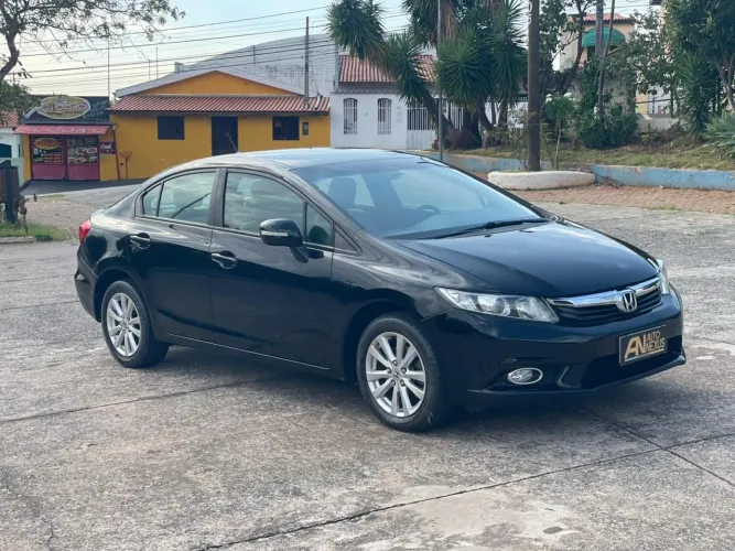 Honda Civic Sedan LXR 2.0 Flexone 16V Aut. 4P 2014