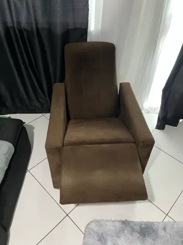 Poltrona reclinável