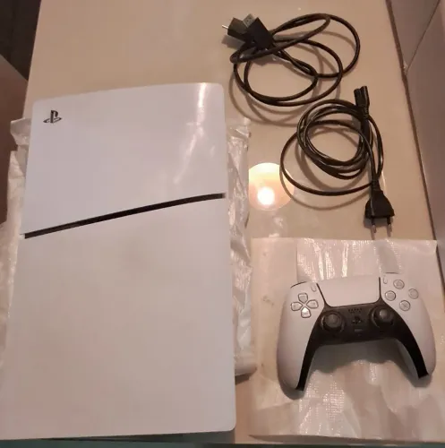 Console PS5 Slim 1 TB