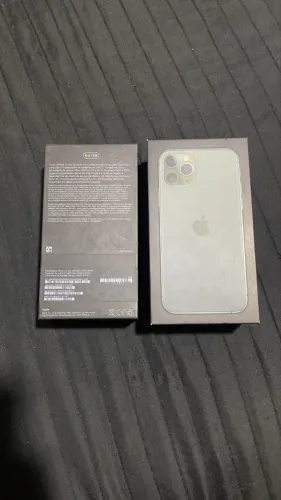 CAIXA DE IPHONE 11 PRO 64GB