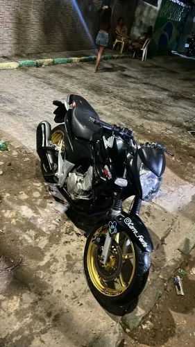 Moto cb300r