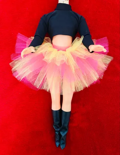 Roupinha boneca Xuxa tamanho média xegundo xou
