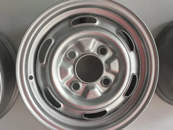 Roda de Ferro aro 14 Volkswagen Brasília Semi Nova 4X130