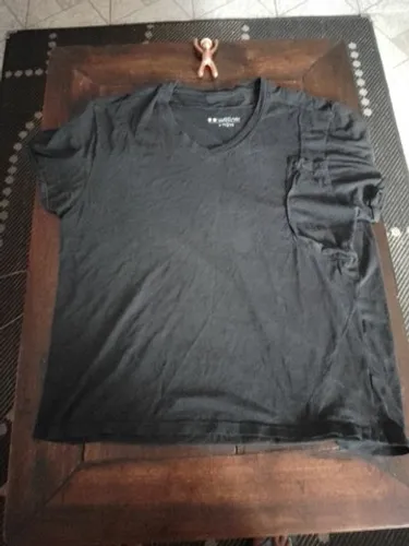 Camiseta Wolneer G. Preta excelente estado 