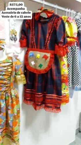 Vestidos lindos e maravilhosos exclusivos acompanham acessório de cabelo 