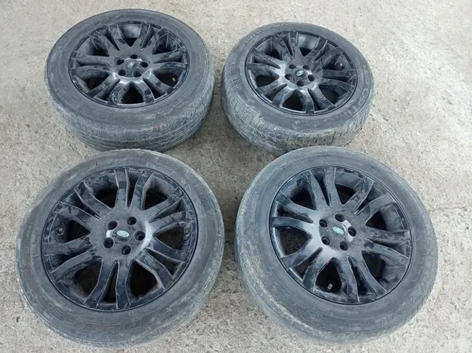 Aro 18 para land rover