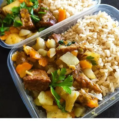 Marmitas congeladas saudáveis fit e low carb