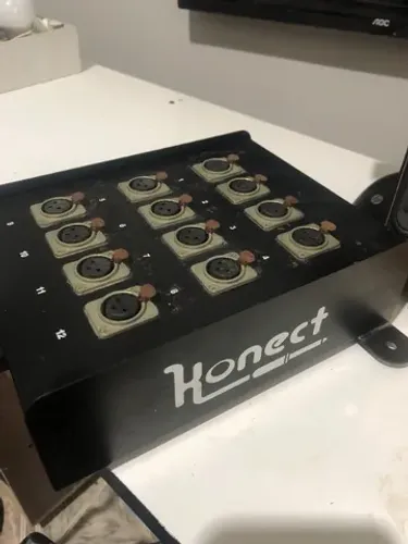 Medusa multicabos Konect de 9 metros e 12 vias usada.