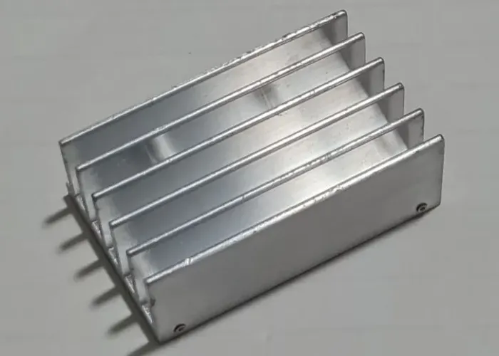 Dissipador De Calor 700x450x25mm Ou 7cmX4,50cmX2,50cm Arduino Automação COD-CP782