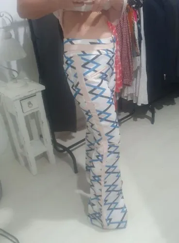 calça alfaiateria flare lança perfume