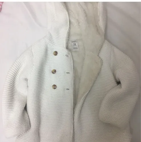 Blusas de frio da Carters / Casaquinho Branco Pelúcia Infantil